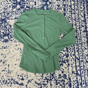 American Eagle Outfitters Forest Long Sleeve Tee